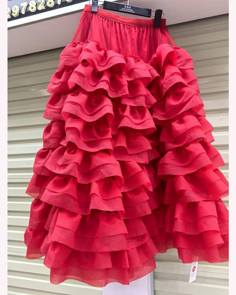 Red skirt